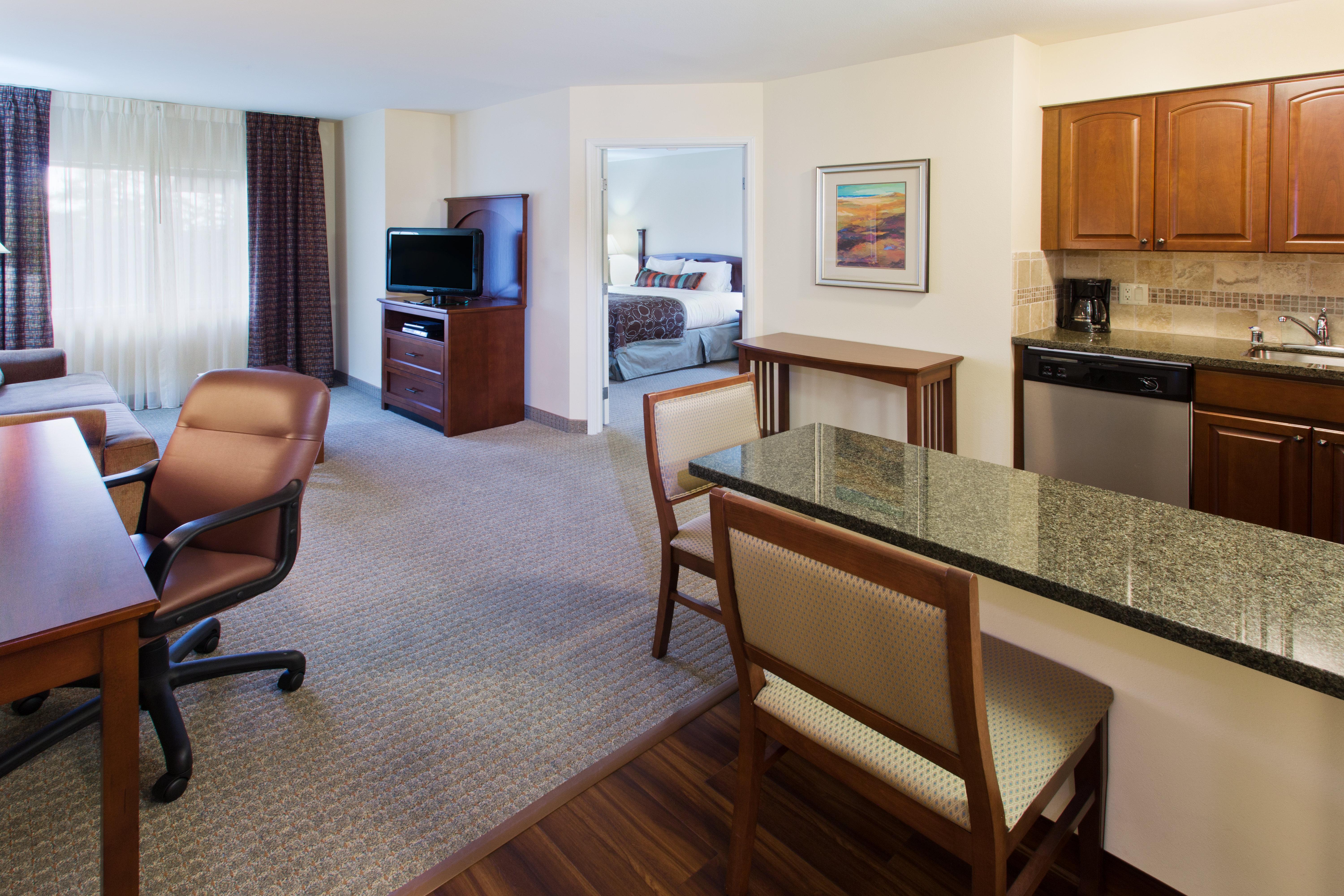 Staybridge Suites Everett - Paine Field By Ihg Mukilteo Exterior photo