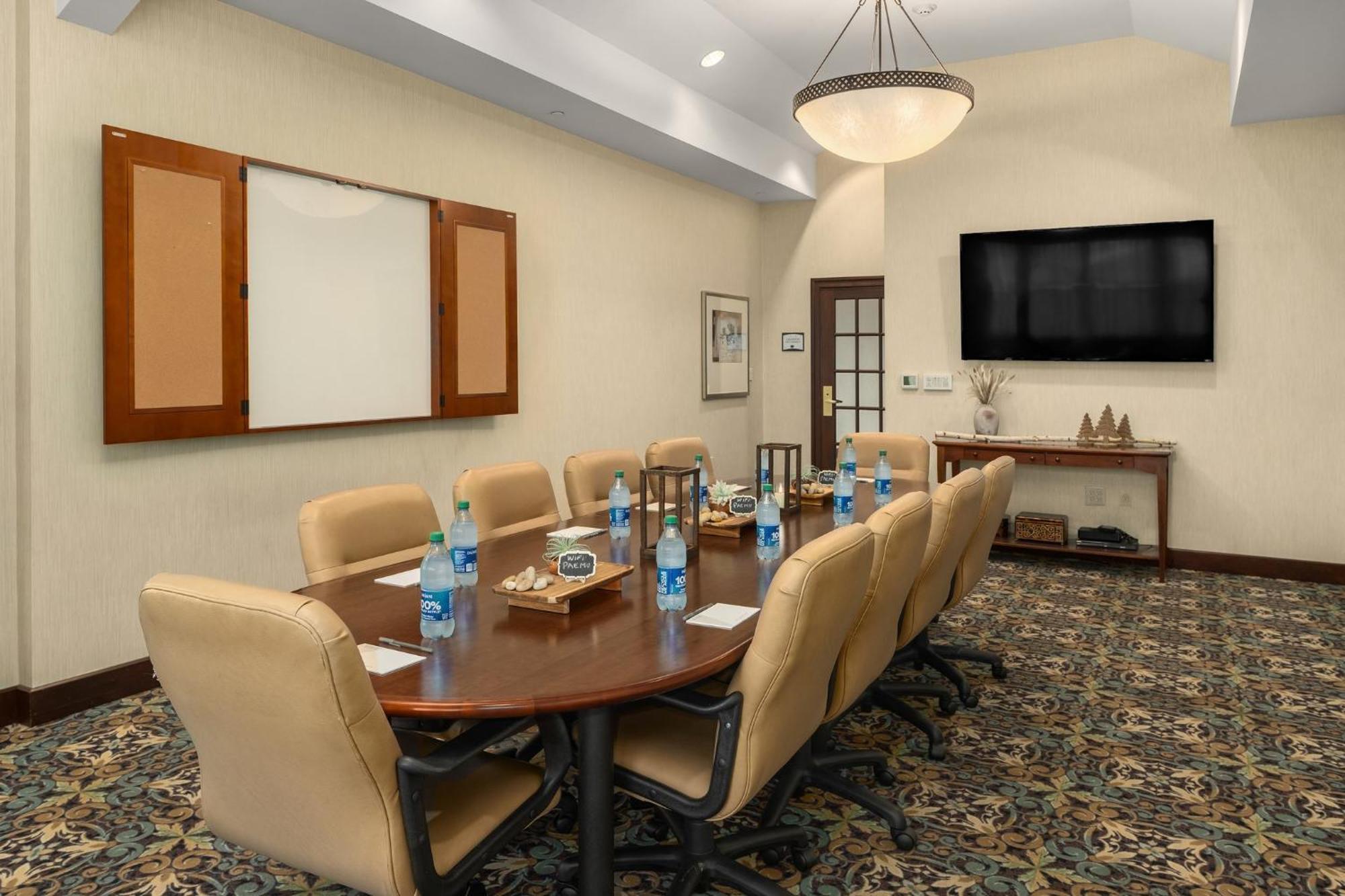 Staybridge Suites Everett - Paine Field By Ihg Mukilteo Exterior photo